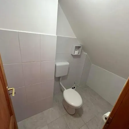 Mezesvoelgy Vendeghaz Appartamento Demjén
